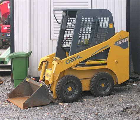 skid steer wikipedia|skid steer loader uses.